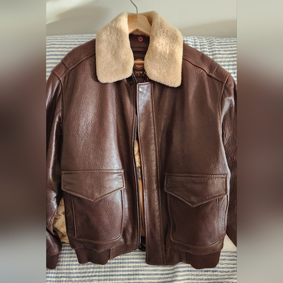 Andrew Marc Bomber Flight  Leather Jacket Shearling Removable Collar - Picture 11 of 11